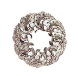 Vintage Sterling Silver Round Circle Wreath Christmas Decorative Brooch Pin
